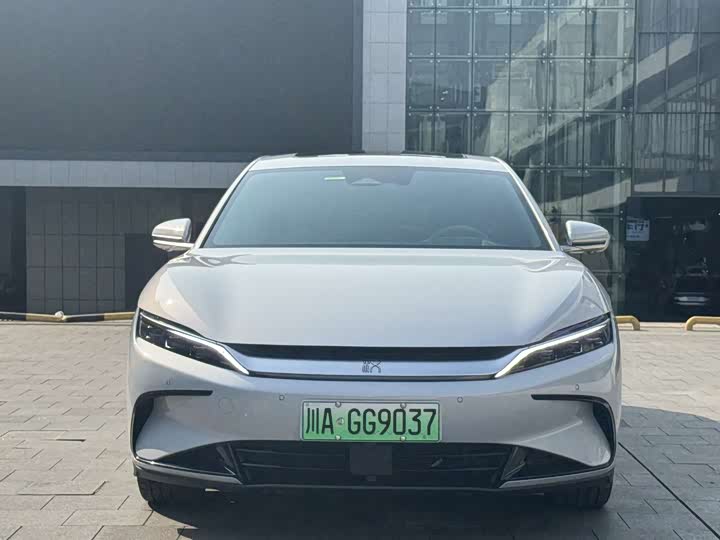 Фото 3 - BYD Han