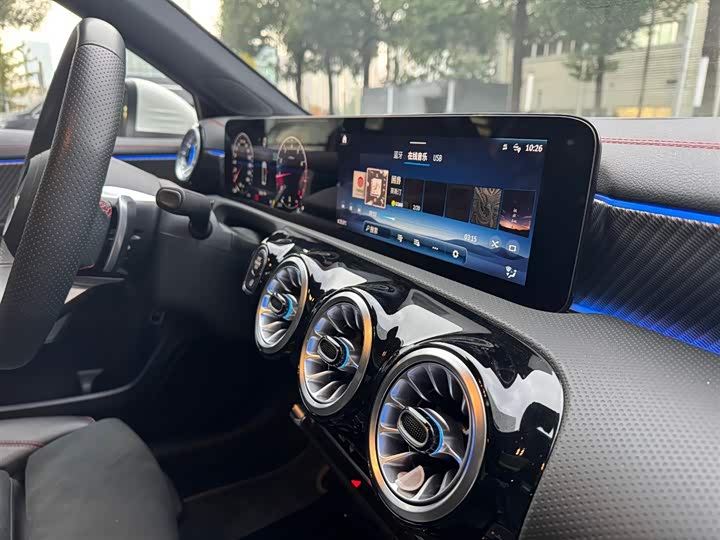 Фото 9 - Mercedes-Benz A-Class