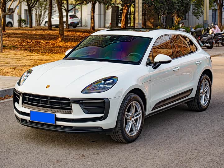 Фото 1 - Porsche Macan