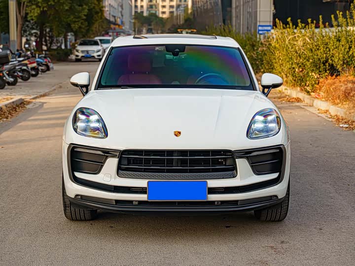 Фото 2 - Porsche Macan