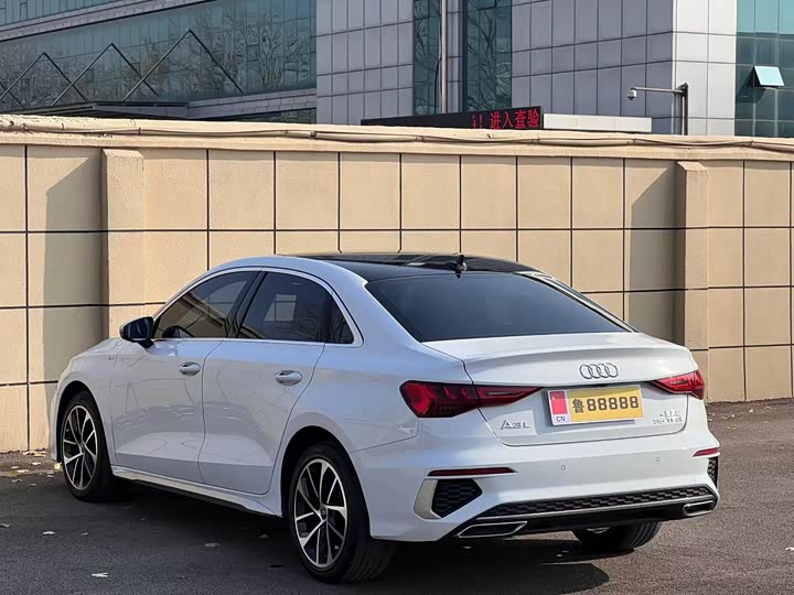 Фото 9 - Audi A3