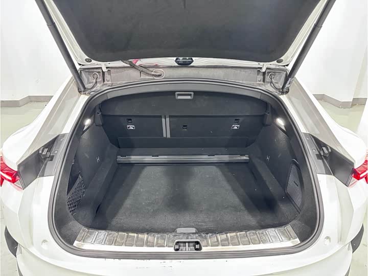 Фото 6 - Polestar 4