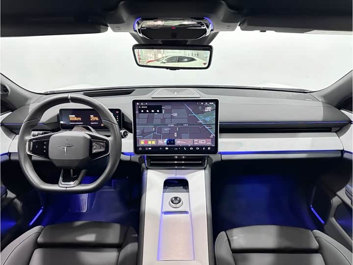 Фото 8 - Polestar 4