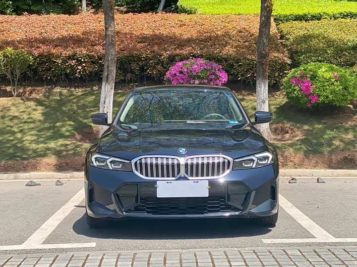 Фото 2 - BMW 3 Series