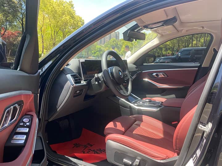 Фото 5 - BMW 3 Series