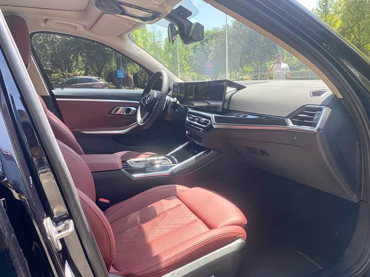 Фото 7 - BMW 3 Series