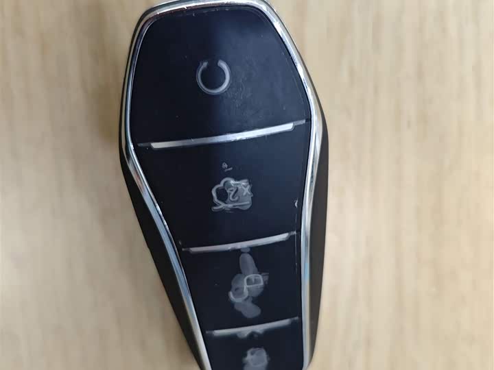 Фото 9 - BYD Yuan Plus