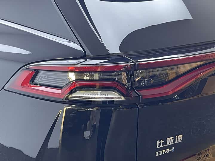 Фото 9 - BYD Tang Hybrid/EV