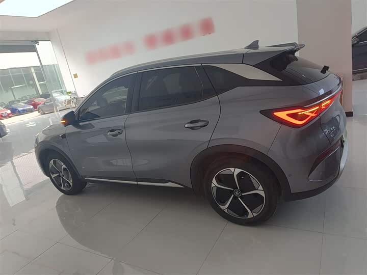 Фото 5 - BYD Yuan Plus