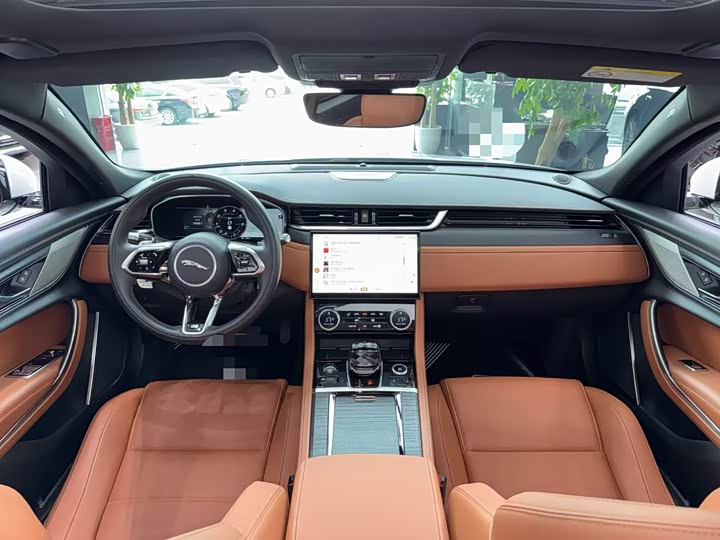 Фото 5 - Jaguar XF L