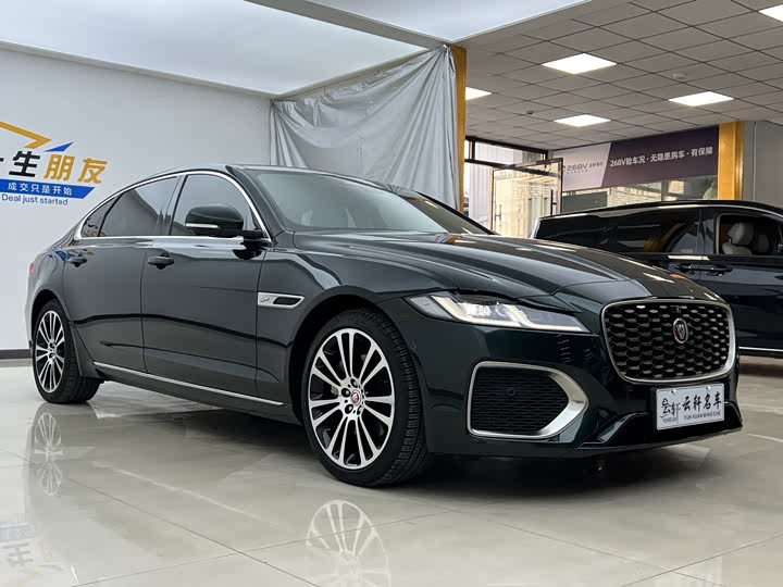 Фото 3 - Jaguar XF L