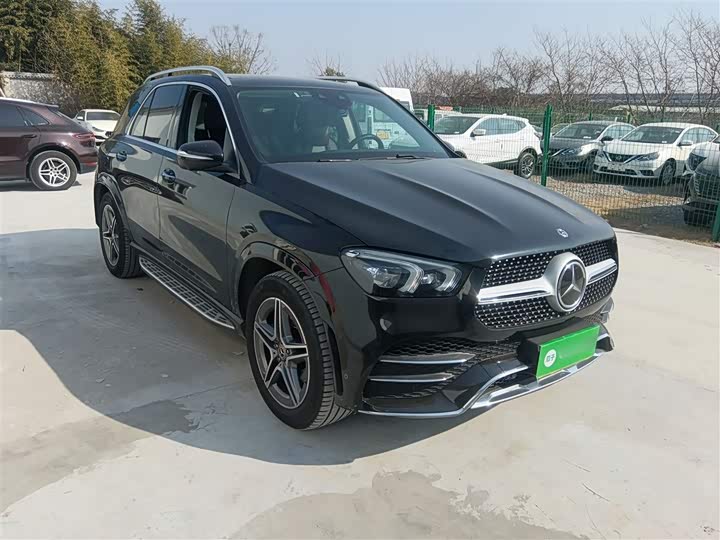 Фото 4 - Mercedes-Benz GLE-Class