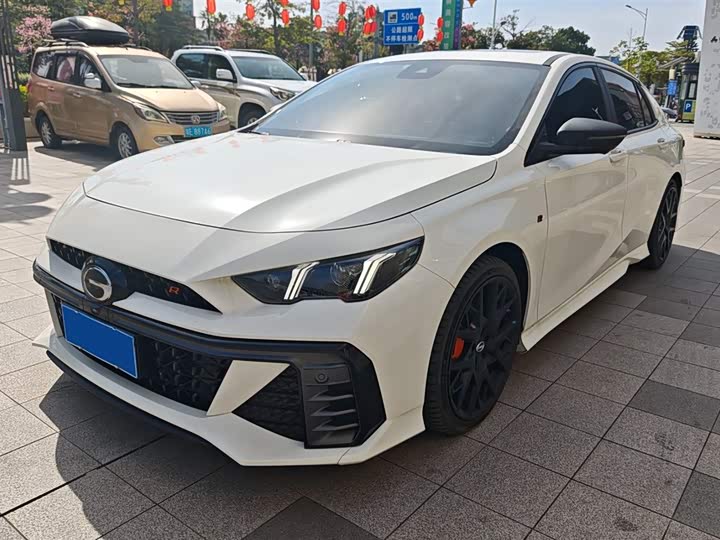 Фото 1 - GAC Trumpchi Empow R