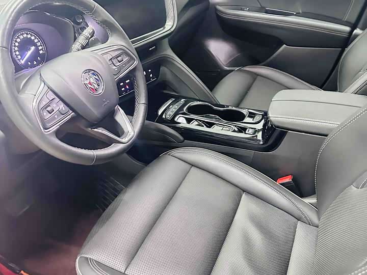 Фото 9 - Buick Envision Plus