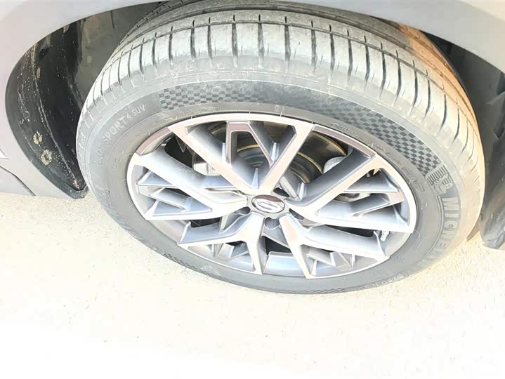 Фото 6 - GAC Trumpchi GS8