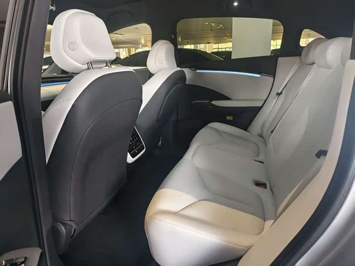 Фото 5 - XPeng G7