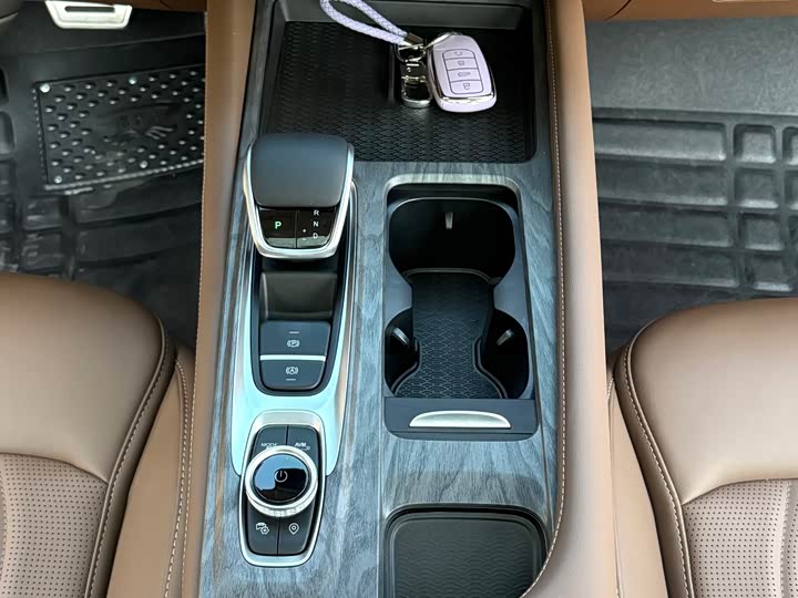 Фото 7 - Chery Arrizo 8