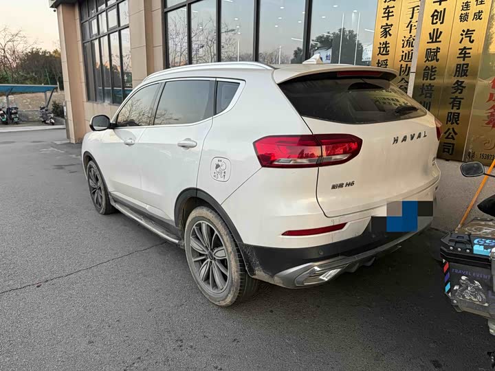 Фото 2 - Haval H6