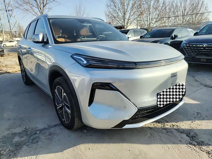 Фото 3 - Geely Galaxy Starship 7