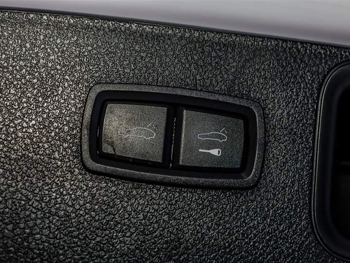 Фото 3 - Porsche Macan