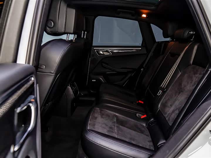 Фото 4 - Porsche Macan