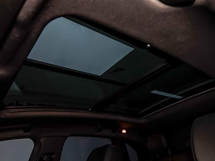 Фото 9 - Porsche Macan