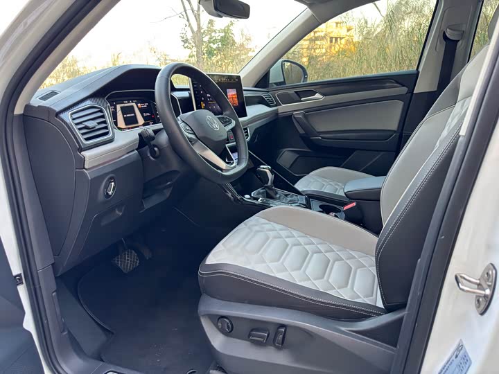 Фото 7 - Volkswagen Tayron