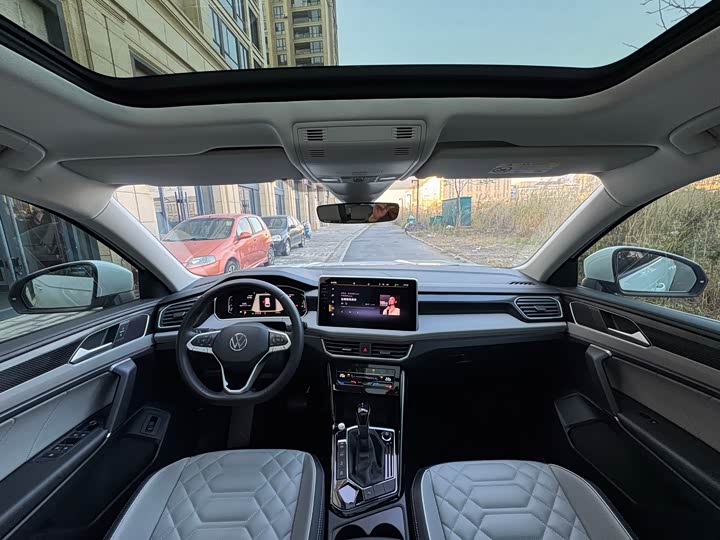 Фото 9 - Volkswagen Tayron