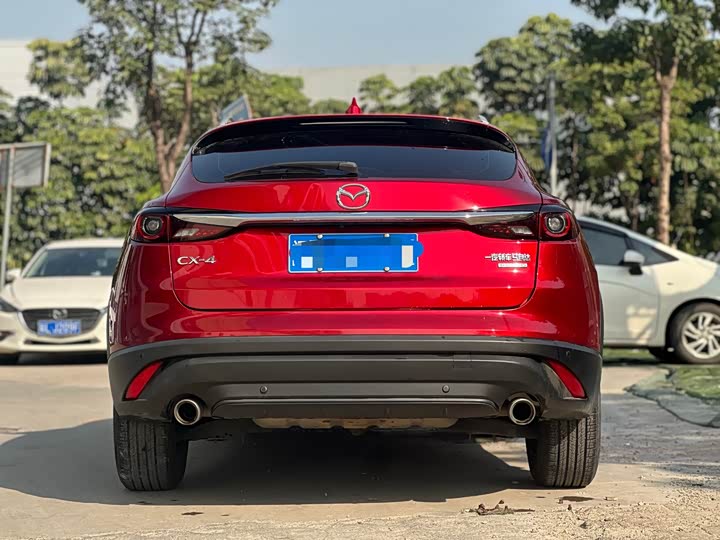 Фото 9 - Mazda CX-4