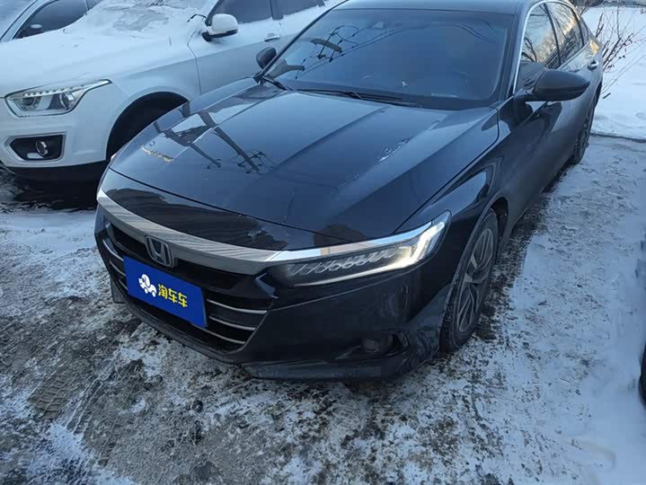 Фото 1 - Honda Accord