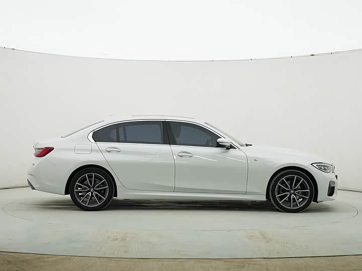 Фото 5 - BMW 3 Series