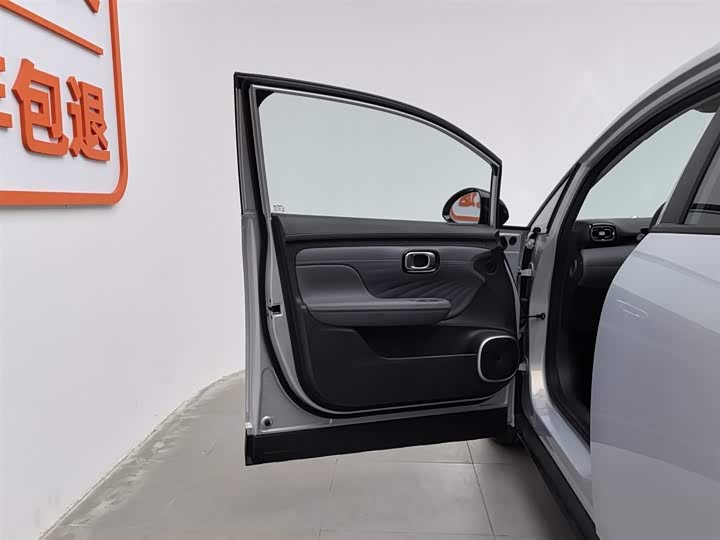 Фото 8 - GAC Aion UT