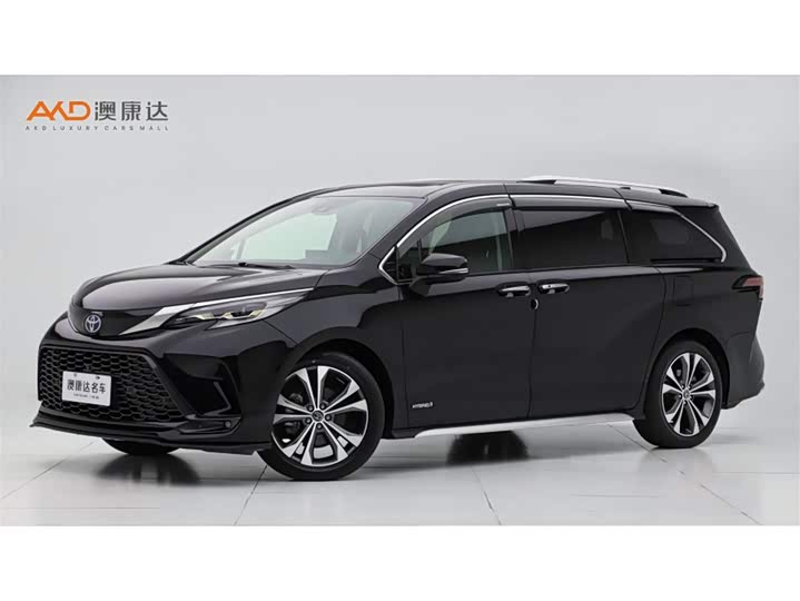 Фото 1 - Toyota Granvia