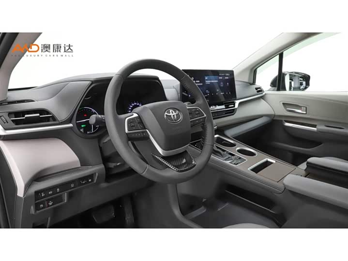 Фото 6 - Toyota Granvia