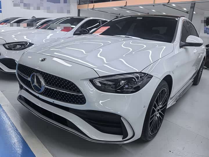 Фото 1 - Mercedes-Benz C-Class