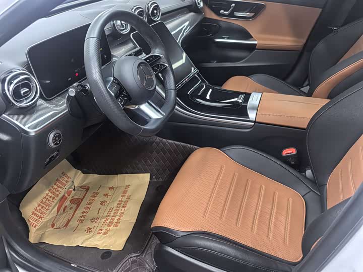 Фото 6 - Mercedes-Benz C-Class