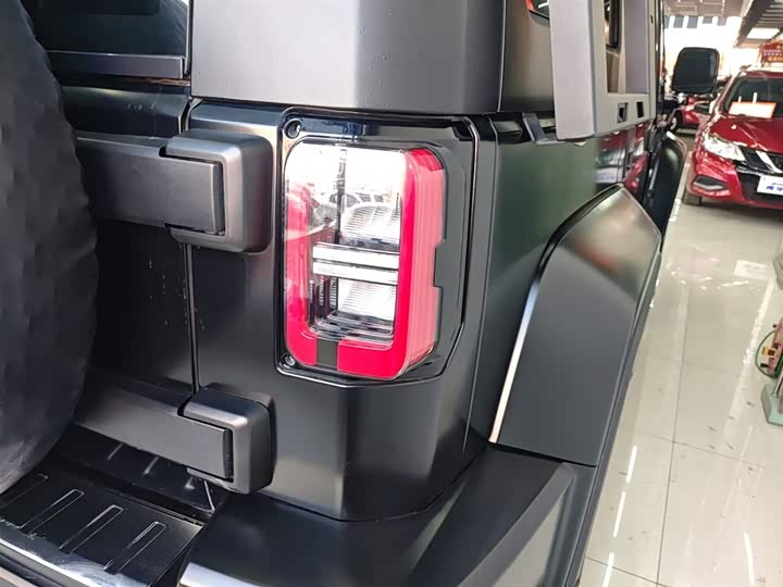 Фото 8 - BAIC Beijing BJ40