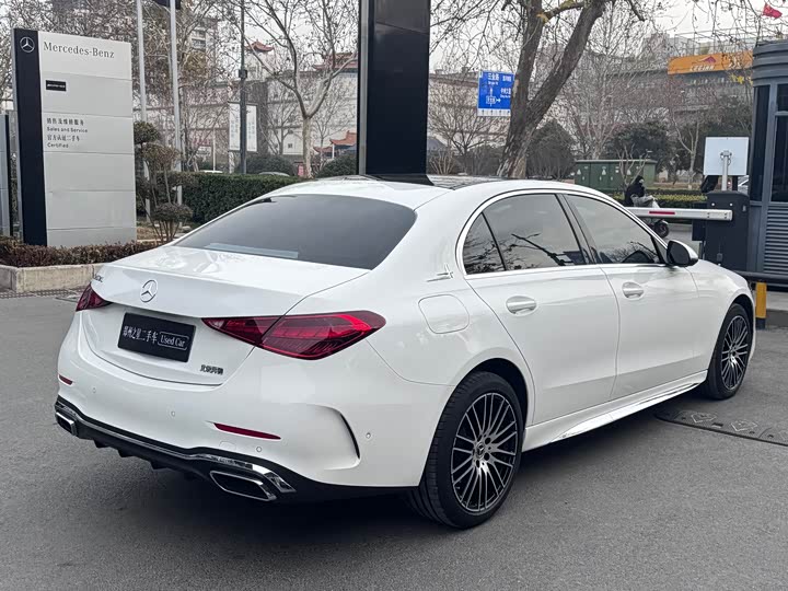 Фото 6 - Mercedes-Benz C-Class