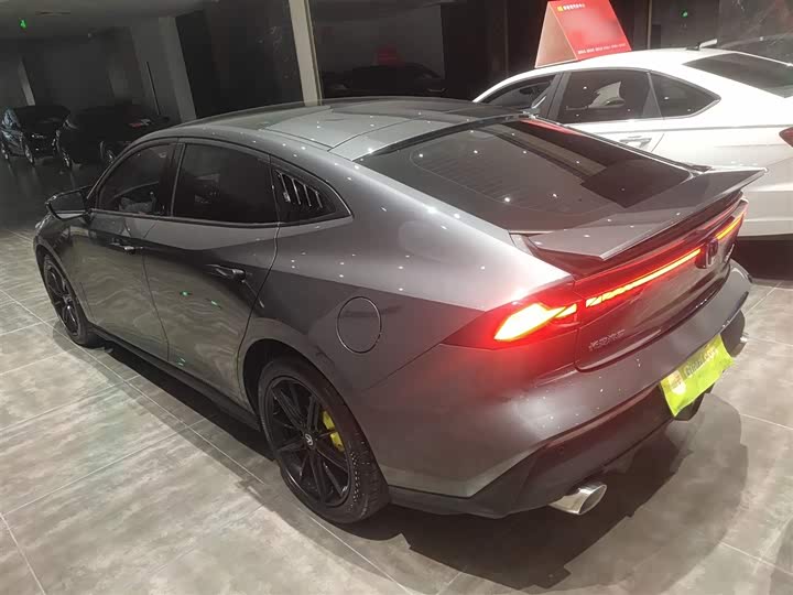 Фото 5 - Changan UNI-V