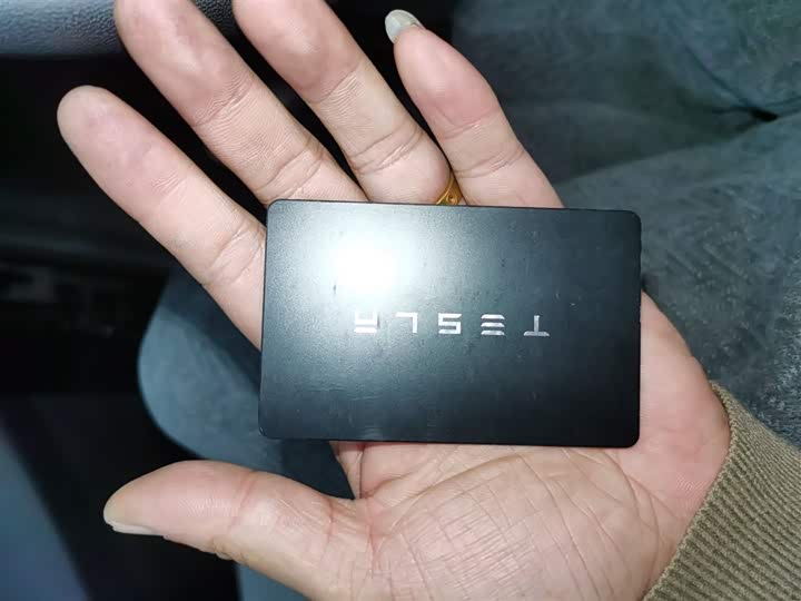 Фото 9 - Tesla Model Y