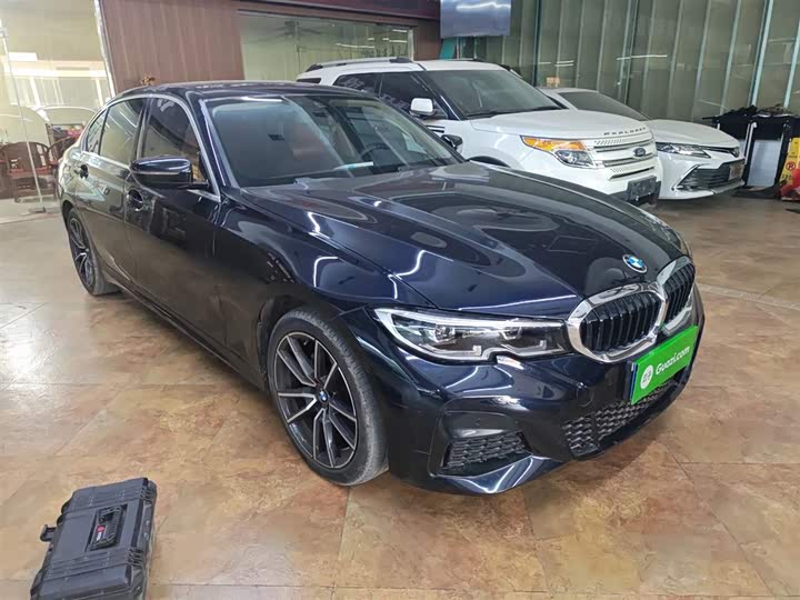 Фото 4 - BMW 3 Series