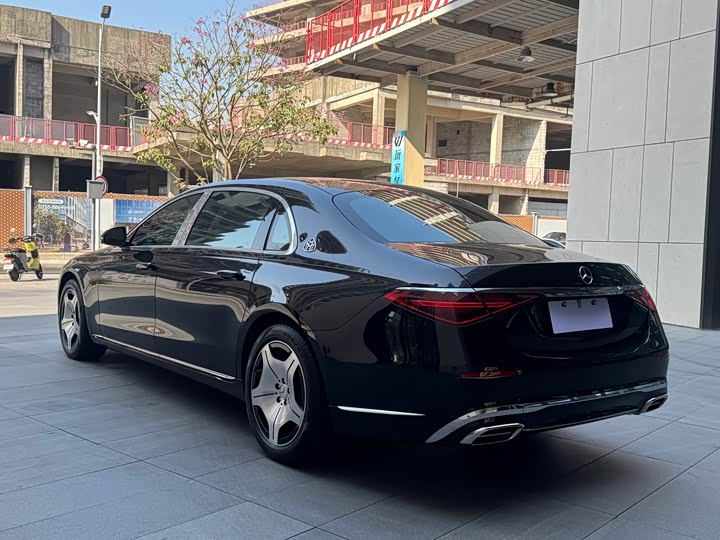 Фото 9 - Mercedes-Benz Maybach S-Class
