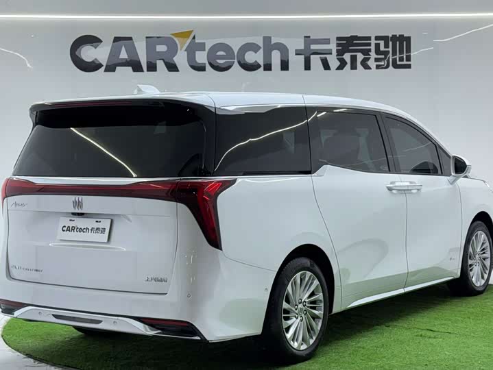 Фото 9 - Buick GL8 Century