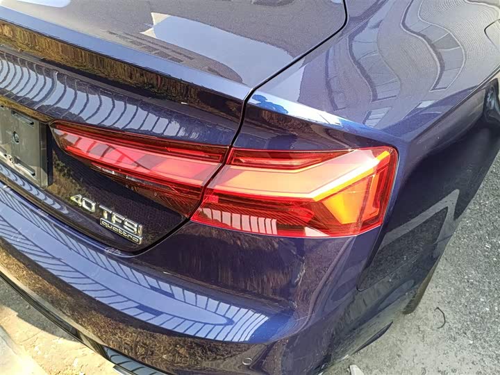 Фото 8 - Audi A5