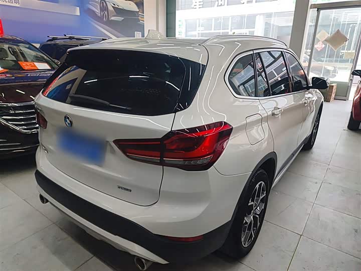 Фото 7 - BMW X1