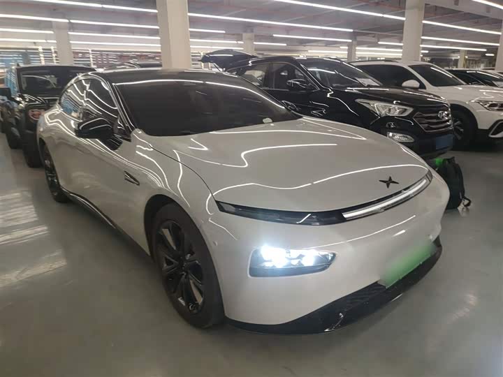 Фото 4 - XPeng P7