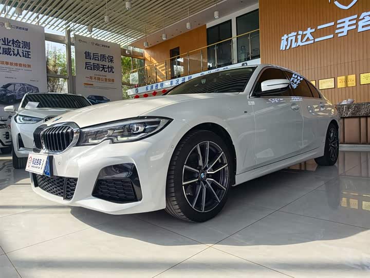 Фото 1 - BMW 3 Series