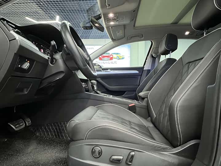 Фото 8 - Volkswagen Magotan GTE Hybrid