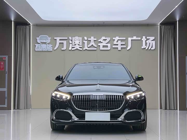 Фото 2 - Mercedes-Benz Maybach S-Class