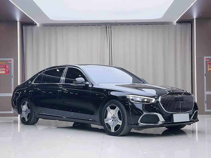 Фото 3 - Mercedes-Benz Maybach S-Class